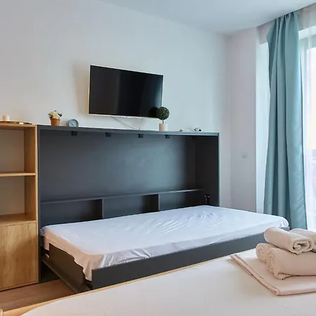Apartment Kyra Onix Blue