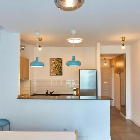 Kyra Onix Blue Apartment *